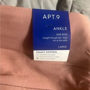 Midrise pink ankle pants, apt 9, size large. Never worn.